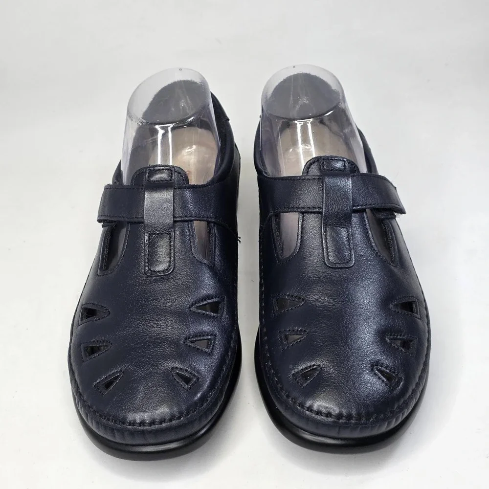 SAS Roamer Tripad Sandals Women's 8.5 WW Extra Wide Navy Leather T-Strap Shoes
